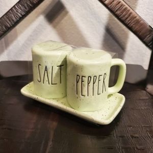 Rae Dunn Salt & Pepper Shakers